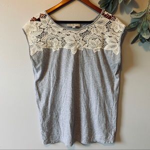 Loft Gray and White Lace cap sleeved top